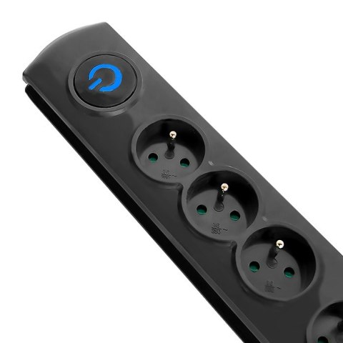 Qoltec Listwa antyprzepięciowa | 4 gniazda | 2.5m Qoltec Listwa antyprzepięciowa | 4 gniazda | 2.5m