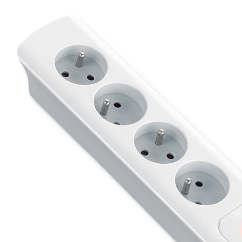 Qoltec Listwa zasilająca | 4 gniazda | 1.4m Qoltec Listwa zasilająca | 4 gniazda | 1.4m