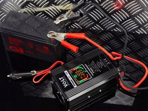 Przetwornica napięcia 12V / 230V 300/600W LED Przetwornica napięcia 12V / 230V 300/600W LED