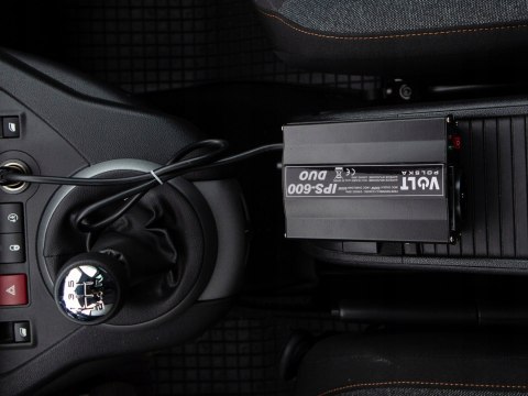 Przetwornica napięcia IPS 600 DUO 12V/24V / 230V 300/600W Przetwornica napięcia IPS 600 DUO 12V/24V / 230V 300/600W