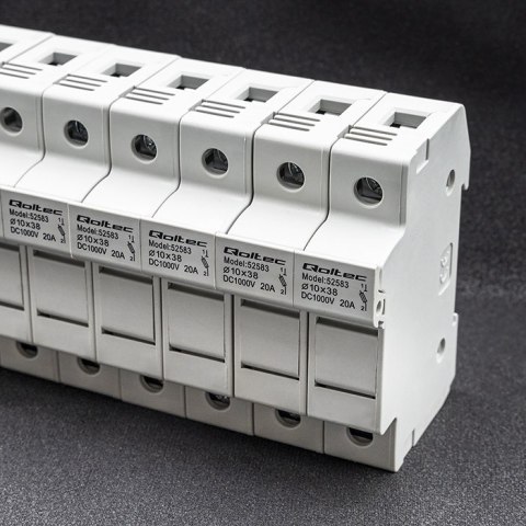 Qoltec Podstawa bezpiecznikowa + bezpiecznik DC | 2P|1000V |20A |10x38 |solar Qoltec Podstawa bezpiecznikowa + bezpiecznik DC | 2P|1000V |20A |10x38 |solar