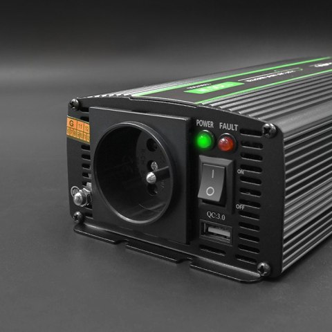Qoltec Przetwornica napięcia Monolith | 600W | 1200W | 12V na 230V | Czysty Sinus