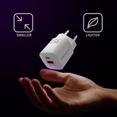 Qoltec Ładowarka sieciowa 35W GaN ULTRA | 5-20V | 2.25-3A | 1xUSB typ C PD | 1x USB | Biała