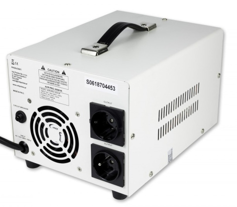 AVR PRO 3000 (3000VA) 3% STABILIZATOR NAPIĘCIA SIECIOWEGO AVR PRO 3000 (3000VA) 3% STABILIZATOR NAPIĘCIA SIECIOWEGO