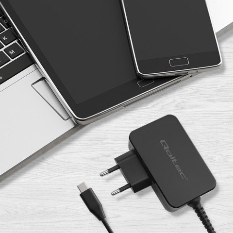 Qoltec Ładowarka GaN POWER PRO | 30W | 5-20V | 1.5-3A | 1xUSB typ C | Czarna