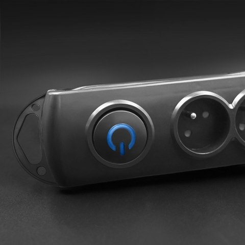 Qoltec Listwa antyprzepięciowa | 8 gniazd | 3m Qoltec Listwa antyprzepięciowa | 8 gniazd | 3m