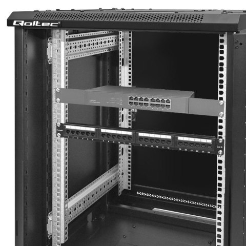 Qoltec Szafa RACK 19" | 15U | 600 x 600 x 855 | hartowane drzwi | stojąca | nóżki + kółka | stalowa obudowa | zamek