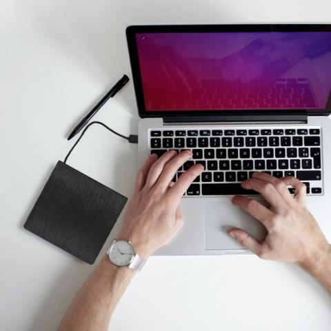 Qoltec Nagrywarka DVD-RW zewnętrzna |USB 3.0 | Czarna Qoltec Nagrywarka DVD-RW zewnętrzna |USB 3.0 | Czarna