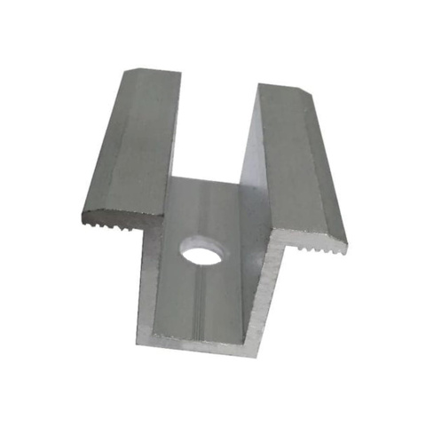 Klema środkowa uniwersalna srebrna Klema środkowa uniwersalna srebrna