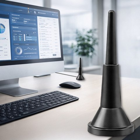 Qoltec Antena 4G LTE z podstawą magnetyczną | 5dBi | dookólna | wewnętrzna | 600-2700 MHz | SMA | 3m