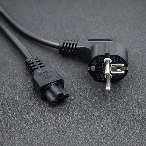 Qoltec Kabel zasilający koniczynka | 3pin | S03/ST1 | 1.4m