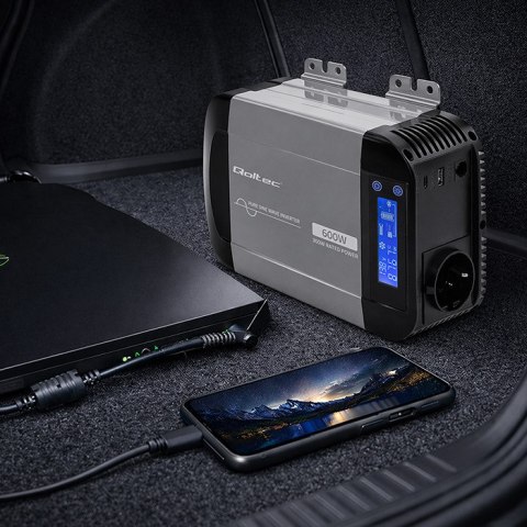 Qoltec Przetwornica napięcia Pure Sine Wave | 12V na 230V | 300/600W | LCD | USB | USB-C | Kompatybilna z LiFePO4 GEL AGM